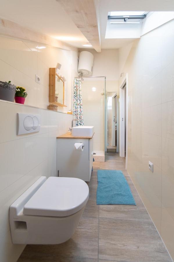 شقة Sea Pearl Komiža المظهر الخارجي الصورة